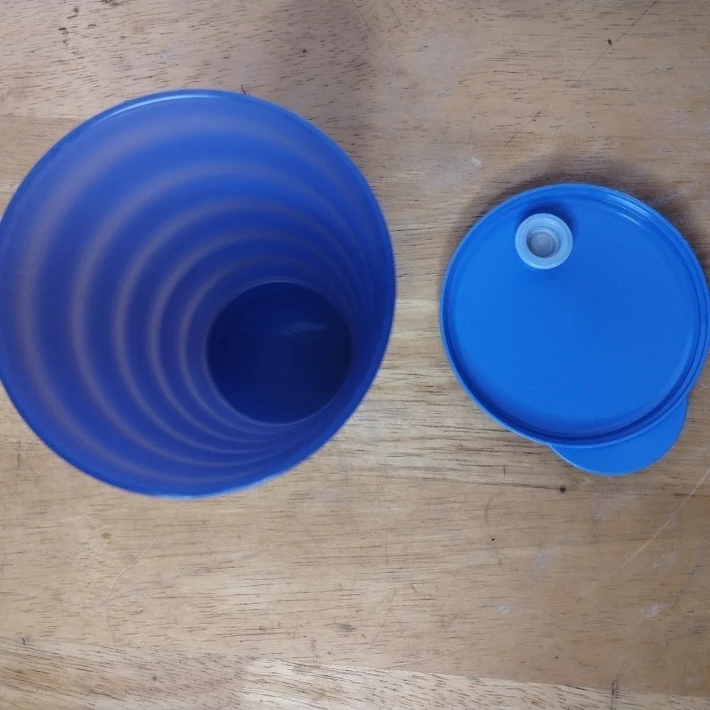 New Tupperware impressions 500ML cup with lid and straw hole